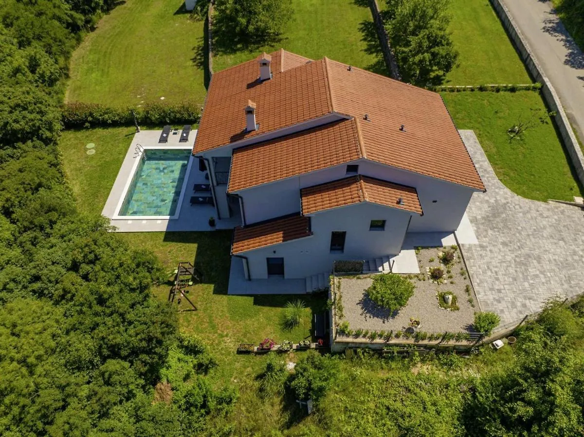 Villa Milena In Blaskovici - Haus Fuer 8 Personen Polje Cepic